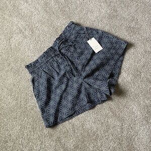 A New Day Women’s Blue Linen Printed Shorts Size Small NWT